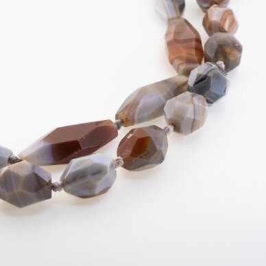 Orange Botswana Agate, Natural, B Grade, Faceted Hand-cut Oval Bead, Multicolor, 37-39 cm/strand, about 15x20-18x22 mm